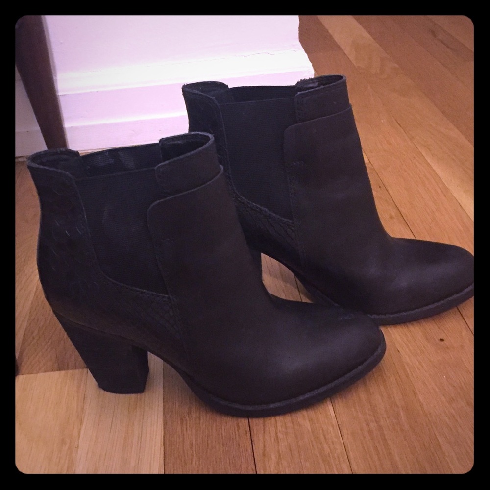 Leather booties